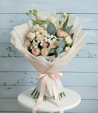 Букет цветов из:  Розы и Лизиантусы #REPLACE_PRED# Выдрино