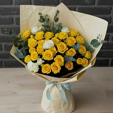 Букет цветов из:  Розы в Выдрино