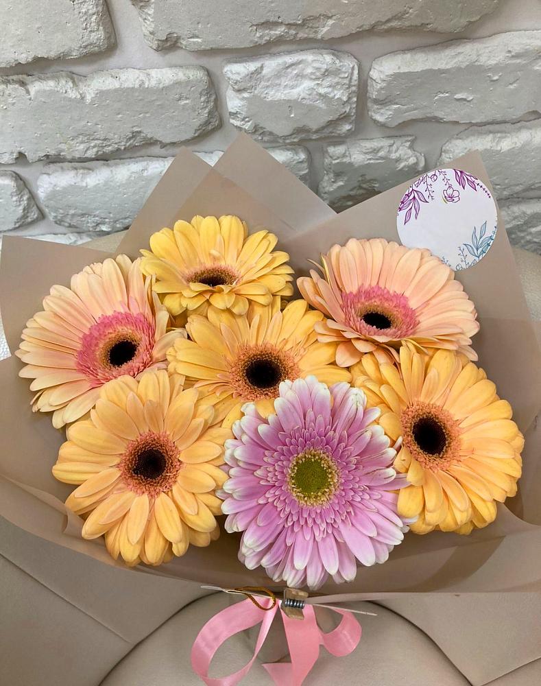 Букет цветов из: Герберы в Выдрино