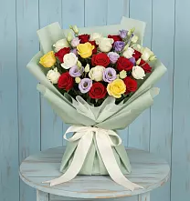 Букет цветов из:  Розы в Выдрино
