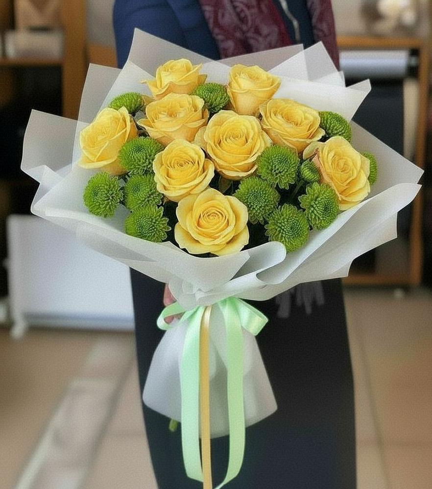 Букет цветов из: Хризантемы и Розы в Выдрино