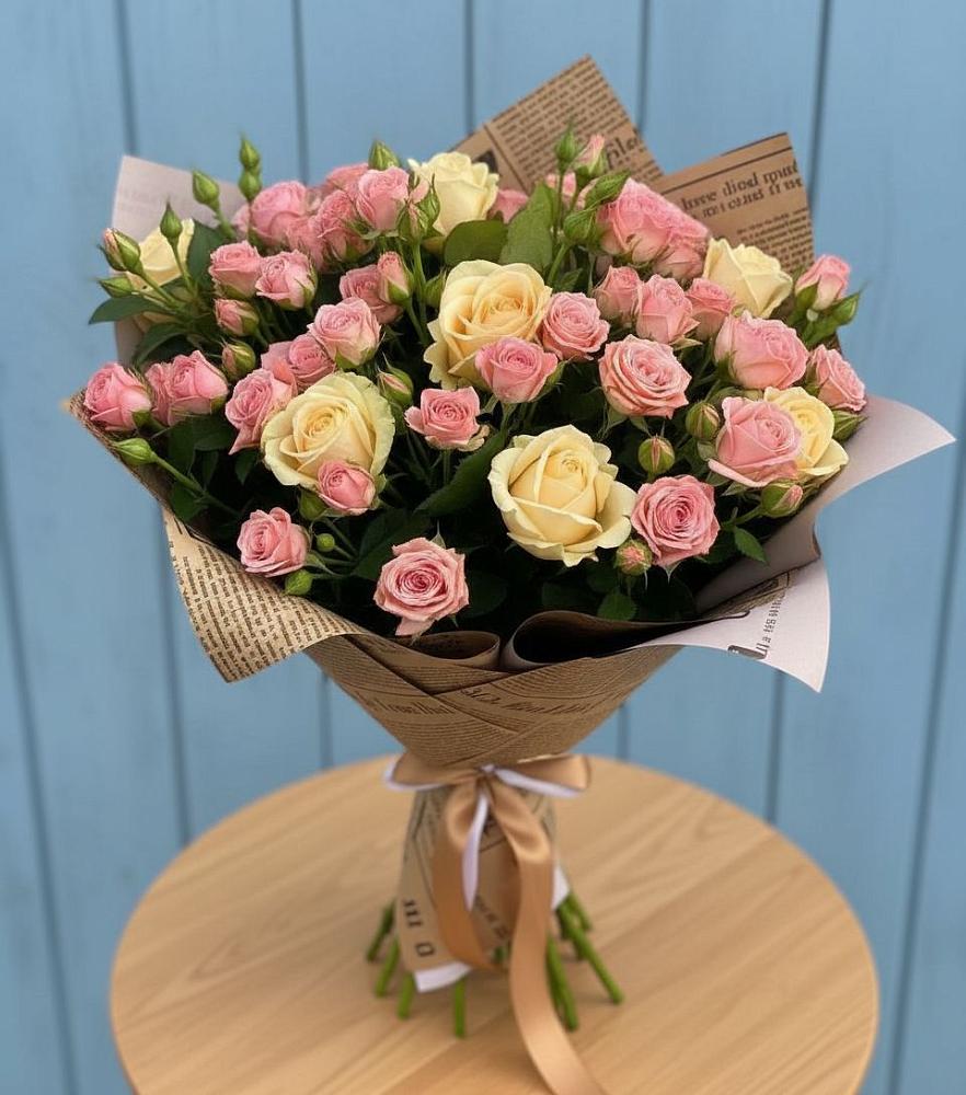 Букет цветов из: Розы в Выдрино