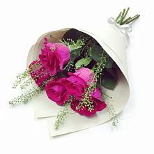 Букет цветов из:  Розы в Выдрино