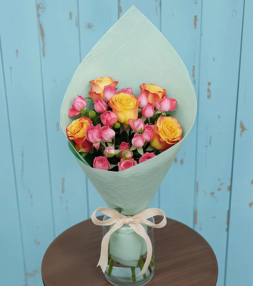 Букет цветов из: Розы в Выдрино