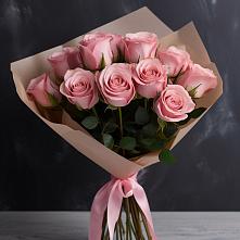 Букет 11 розовых роз в Выдрино
